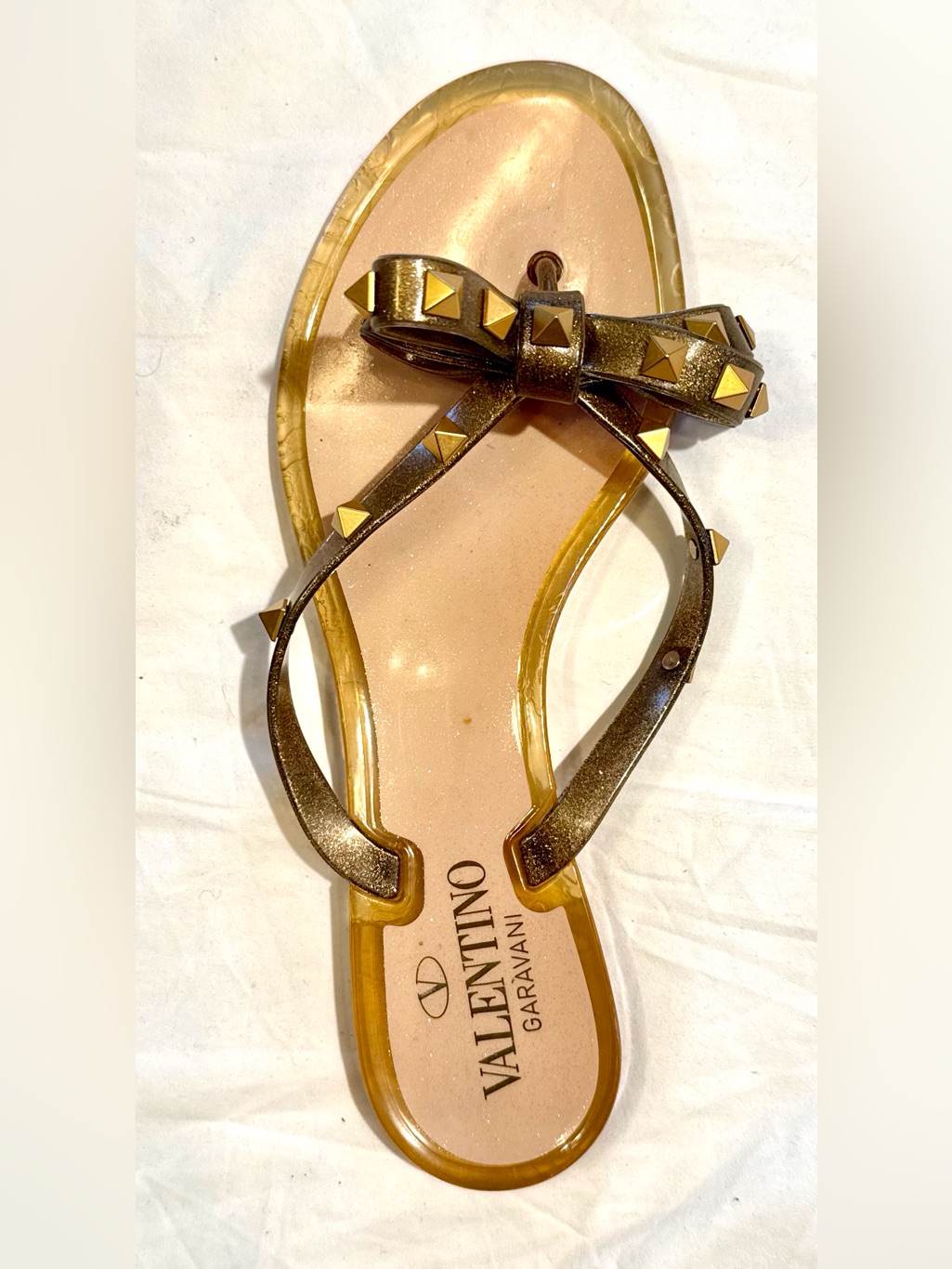 Valentino Garavani Left Shoe Only Bronze Rubber Flip Flop Thong Sandal